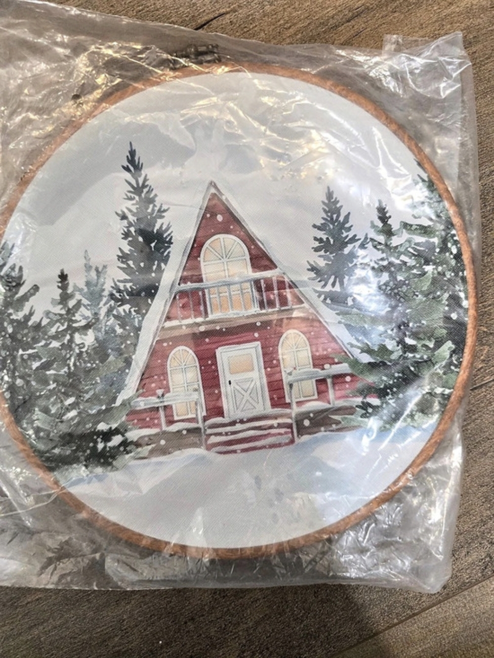 Christmas Cabin Round Holiday Decor NWT